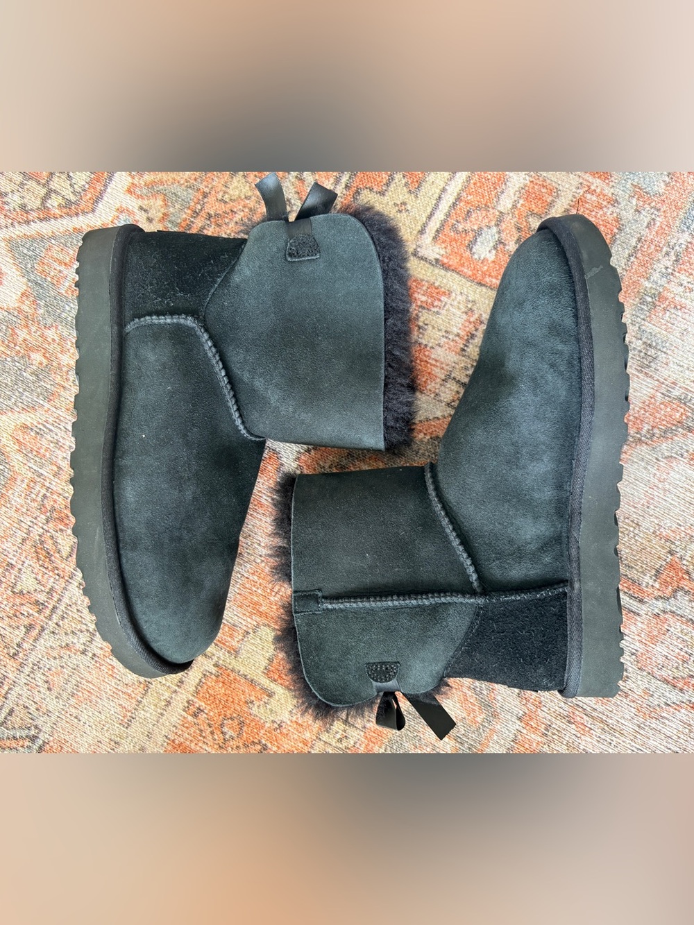 UGG Black Suede Shearling-Lined Gloves